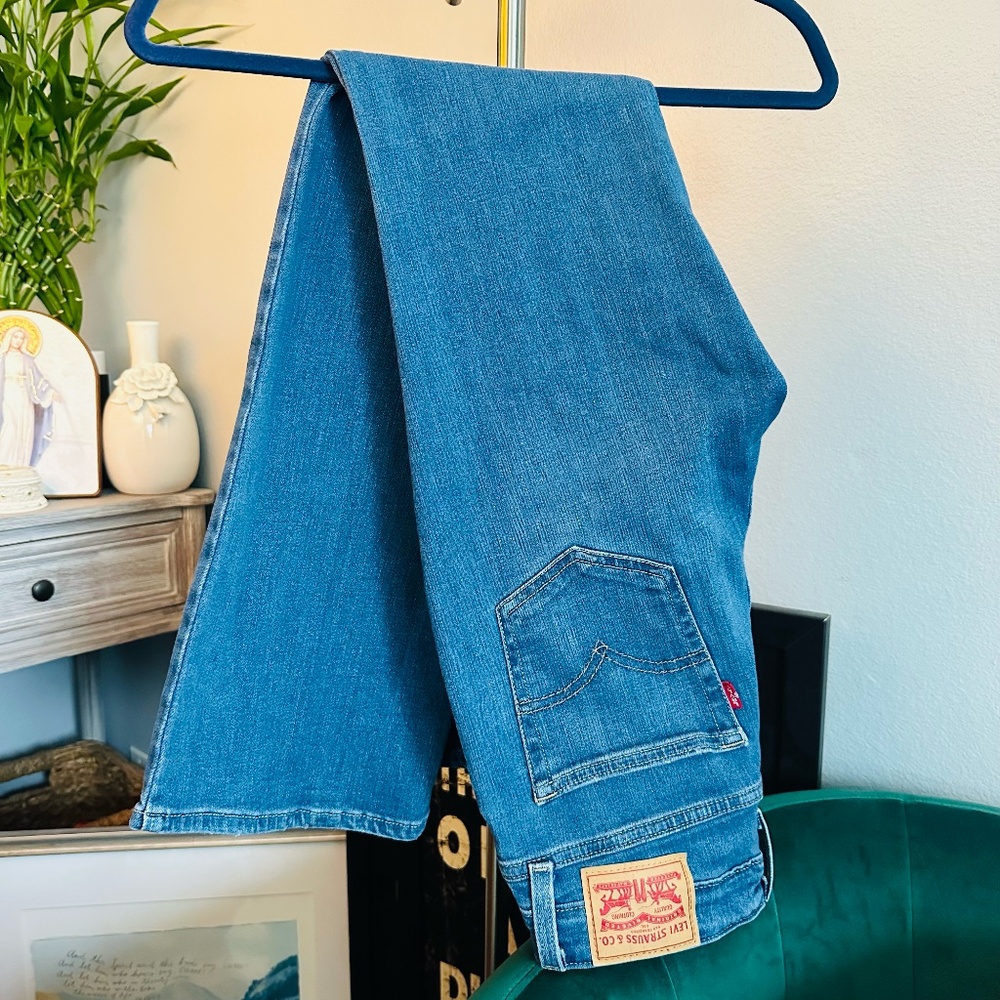 Levi's 726 High Rise Flare Women's Jeans